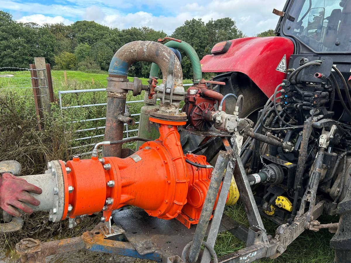 TTPumpsLtd's tweet photo. T-T's Agricultural and Environmental team was delighted to receive these photos of a Cri-Man PTH Chopper Pump hard at work for Audely Pumps.

Buy online now - https://t.co/HOkKOUqkFr

#ttpumps #criman #chopperpump #agriculturalpump #slurrypump #slurryspreading #irrigation https://t.co/JooIFlb2Dw