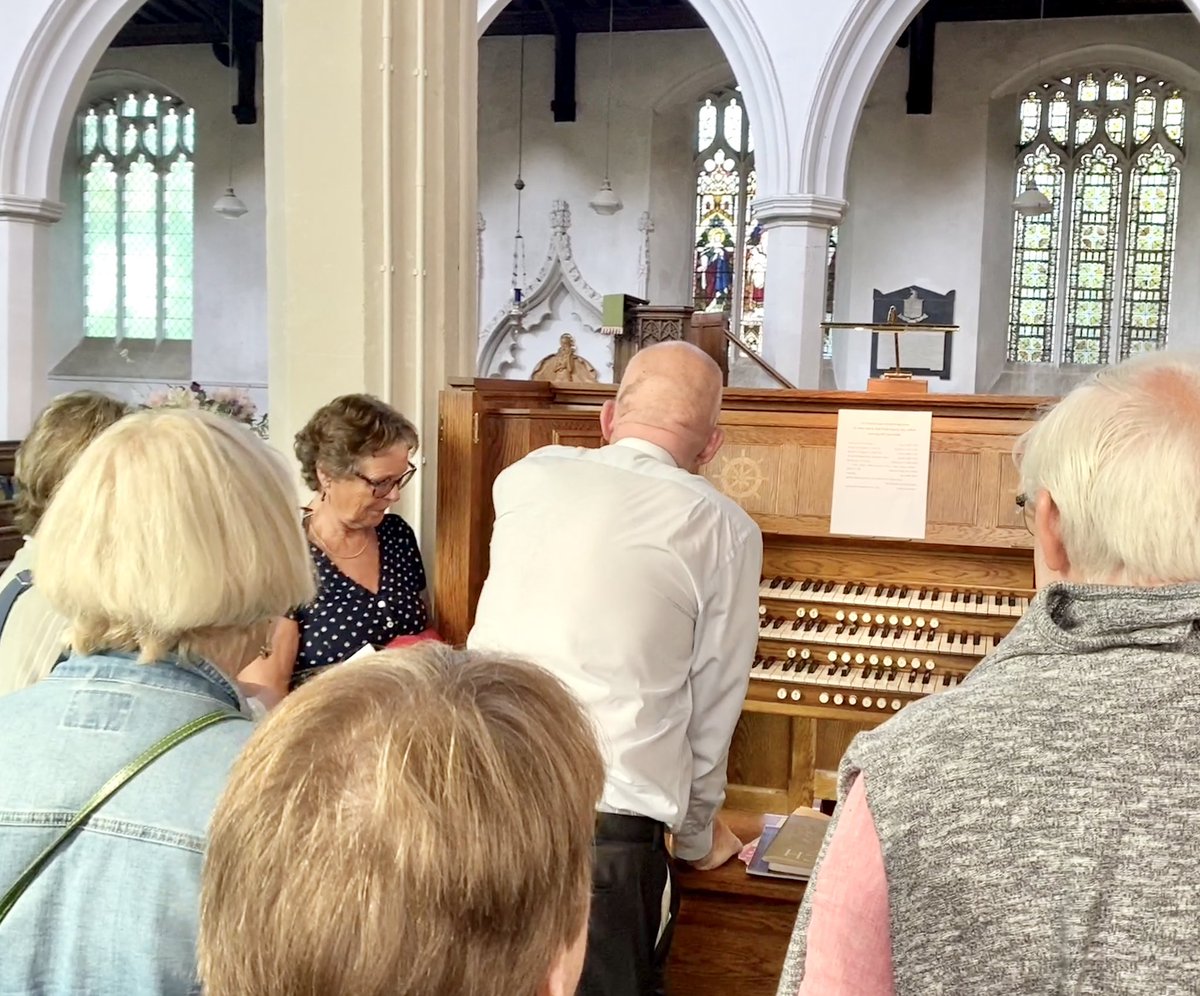EyeBachChoirSu1's tweet photo. @tim_patient demonstrating the magnificent organ of #eyeparishchurch. Christine &amp; friends had just been treated to a wonderful recital of organ pieces played by Tim. She was the lucky winner of this novel bid entry in our summer auction 50th anniversary fundraiser.
@Eye_Suffolk https://t.co/eAPAZ9wuWs