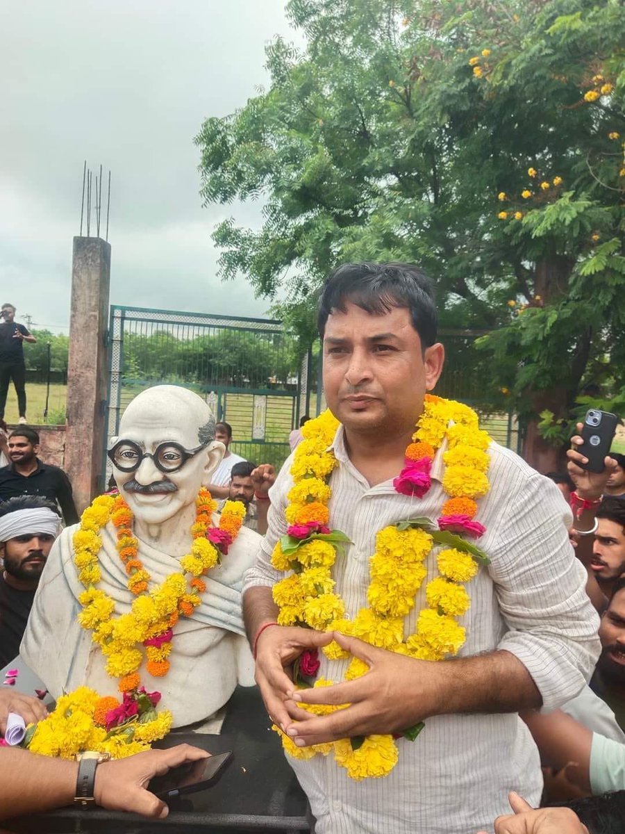 बधाई 🙏🙏 रिहा होने पर 🎉🎉