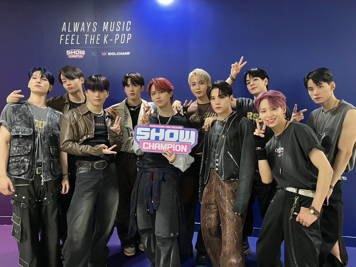 official_jo1's tweet photo. MBC 《 SHOW CHAMPION 》

𝟑𝐑𝐃 𝐀𝐋𝐁𝐔𝐌  "𝐄𝐐𝐔𝐈𝐍𝐎𝐗"
2023.9.20 RELEASE より

'RadioVision'を披露させていただきました！
ありがとうございました✨

또 다른 추억이 될 지금 이 시간!!
한국의 JAM 여러분!
앞으로도 JO1과 함께 소중한 추억 만들어가요🫶🏻

📻'RadioVision' Official MV
(https://t.co/actQ6WjxZV)

✦"EQUINOX" Streaming
(https://t.co/9sc94ki6cW)

#JO1 #제이오원 
#EQUINOX #RadioVision
#思い出になるいつか今日も