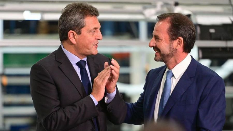 javirehl's tweet photo. EL SUEÑO DE LA UNDELTA YA TIENE MEDIA SANCIÓN  ❤️🇦🇷

Es una enorme noticia para una región que sabe trabajar de manera mancomunada, solidaria, y fundamentalmente, con una comprensión real sobre cómo caminar hacia el futuro.

#UNDelta alcanzó la media sanción en Diputados! Estamos cada vez más cerca de que nuestra región pueda tener su universidad, de que este sueño por el que venimos trabajando hace tanto tiempo se convierta en realidad. 

Vamos a construir en Tigre, San Fernando y Escobar un espacio que brinde las herramientas necesarias para que nuestros jóvenes y adultos puedan estudiar y se formen para acceder a un mercado laboral como exigen los tiempos que vivimos.

Gracias a @SergioMassa, @ArielSujarchuk, @andreottijuan  y @MalenaGalmarini por la iniciativa y construir este camino.