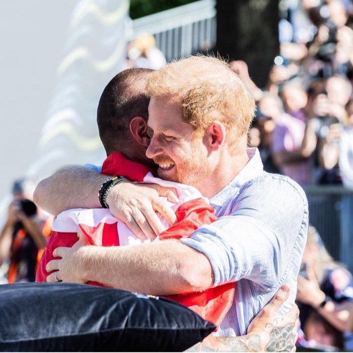 aboutsussexes's tweet photo. the essence of invictus games. https://t.co/qk6iAq5lQu