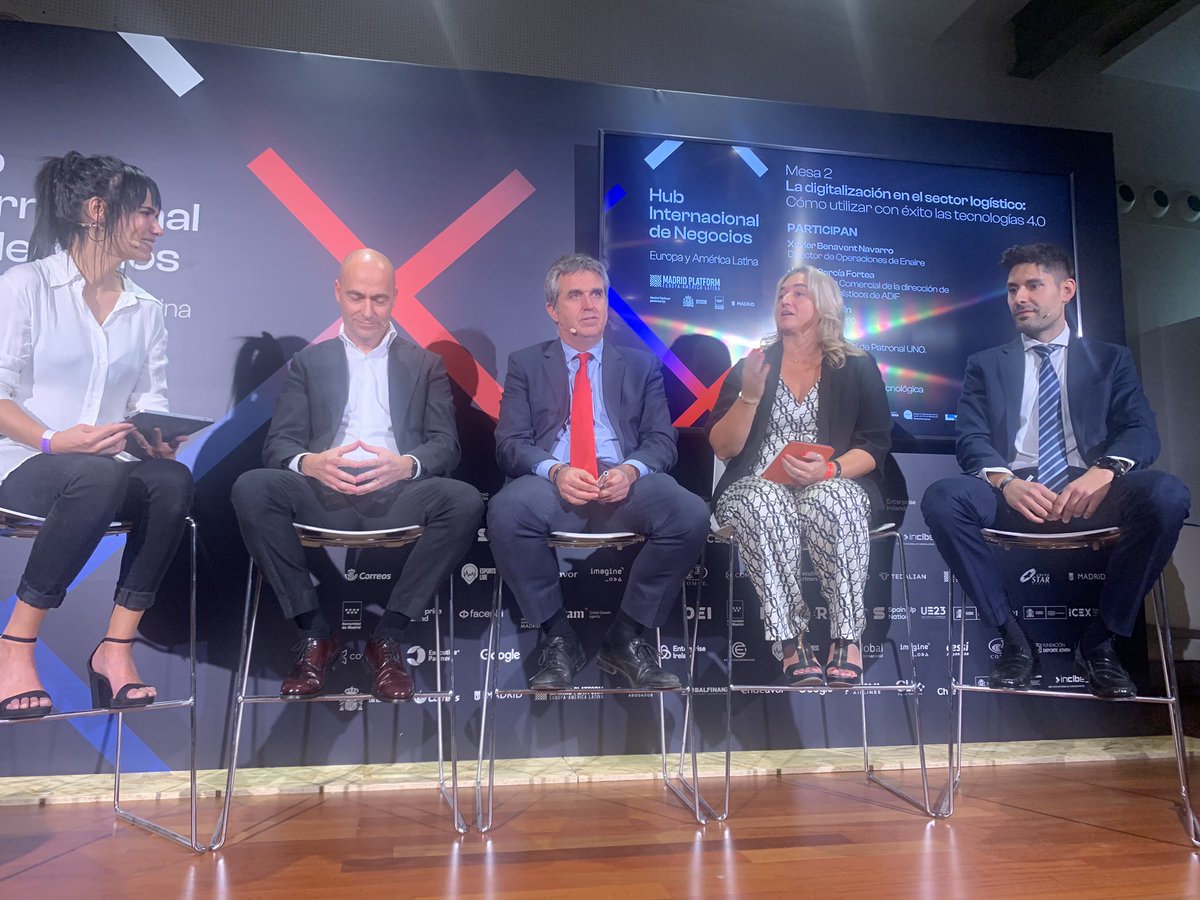 usyncro's tweet photo. La combinación del uso de #Blockchain e #IA es el caballo ganador por la #seguridad que te aporta en la gestión documental con las autoridades.
La #LeyeFTI será el impulso para que en la #logística y el #transporte olvidemos el papel.
@Cristri3, CEO de #Usyncro https://t.co/Jpc10Rp21o