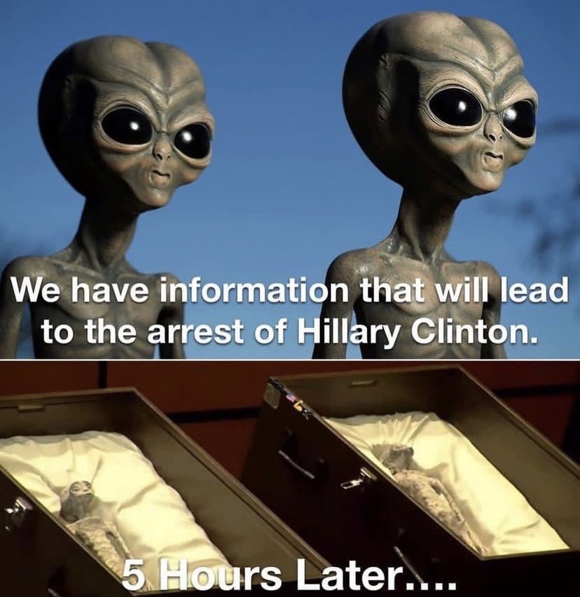 CRIXUSwasHERE's tweet image. Uh-oh!😨🙈😂👇 #ClintonBodyCount