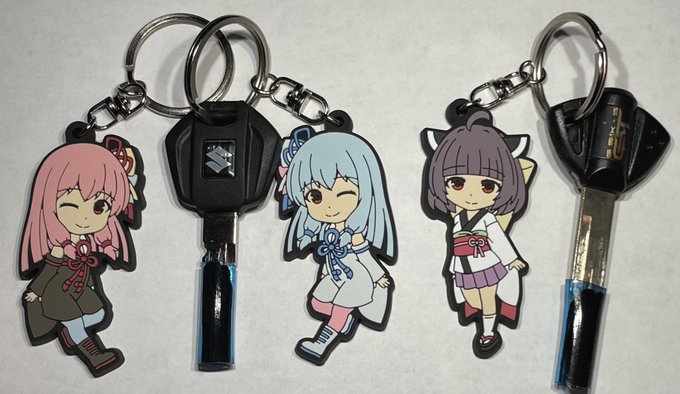 ちなみにバイクのキーに着けるとこんな感じです。このサイズ感、個人的には結構好きかもです(◜ᴗ◝ ) 