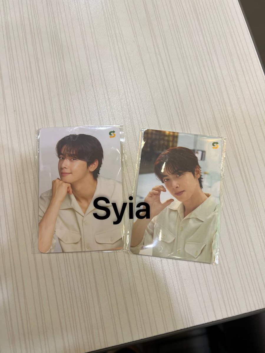 Cha Eun Woo fans/ Aroha ada yang nak tak? I jadi PS. Fee RM 4/each set and for those tak nak burger i bagi orang lain makan.

#pasarastro #pasararoha <a href="/PasarASTRO_MY/">CLOSED ˗ˏˋ 🇲🇾 𝗣𝗮𝘀𝗮𝗿 𝗔𝗦𝗧𝗥𝗢 🇲🇾 ´ˎ˗</a>