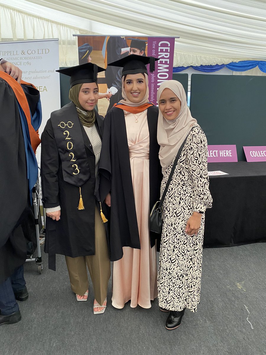 Asma Zahidi (@asmazahidi) on Twitter photo Congratulations to all our <a href="/PlymOptometry/">OptometryWithPlymUni</a> students who graduated today! We are so proud of you and wish you the very best in your career as an optom β€οΈ <a href="/PlymUni/">University of Plymouth</a> #graduation #classof2023 #optometry Congratulations to all our <a href="/PlymOptometry/">OptometryWithPlymUni</a> students who graduated today! We are so proud of you and wish you the very best in your career as an optom β€οΈ <a href="/PlymUni/">University of Plymouth</a> #graduation #classof2023 #optometry