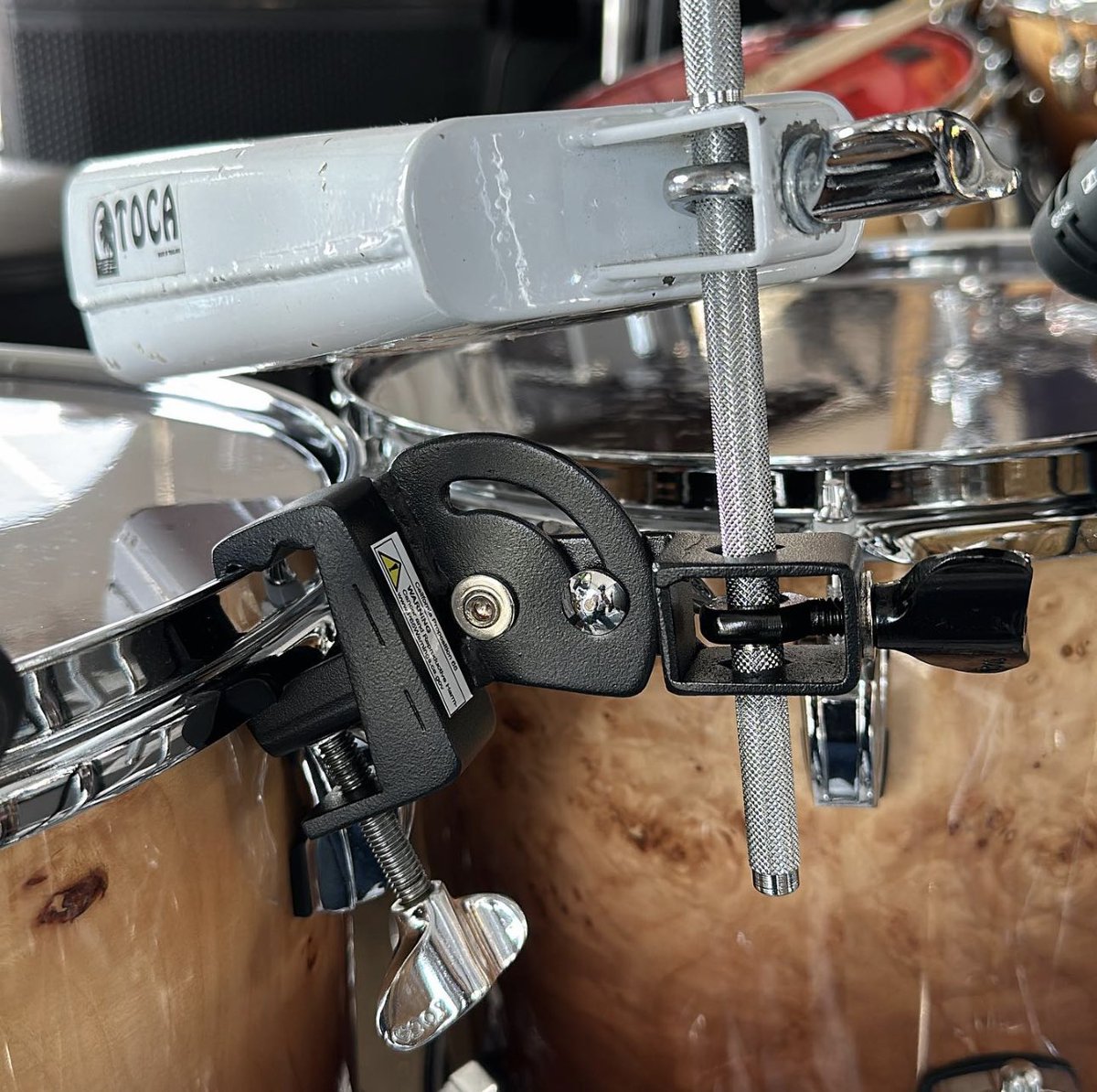 A must have @tocaperc The Grabber attachment.

#tocapercussion #thegrabber #clamp #attachment #percussion #drummer #oderydrumsbrazil