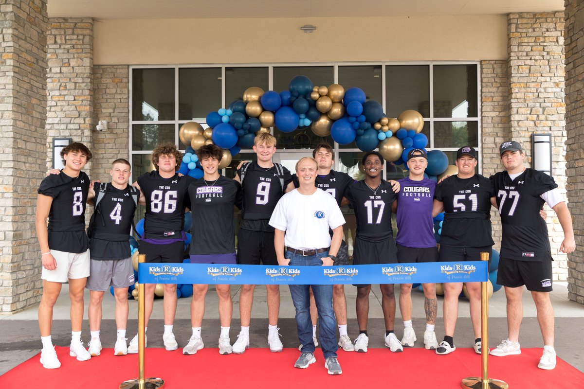 USFCougarsFB's tweet photo. Thanks to Michael Smith and Kids 'R' Kids Prairie Hills for giving @USFCougarsFB the opportunity to give back to the community. @CooperGarber @KadeSmithLhs69 @BrandanLee_7 @BlakeStahl9 @benglo33 @APrunskus @ConnerLuongvan @bruce_soukup @TannBubba.

#BUILTDIFFERENT https://t.co/DJLB1LXfY5