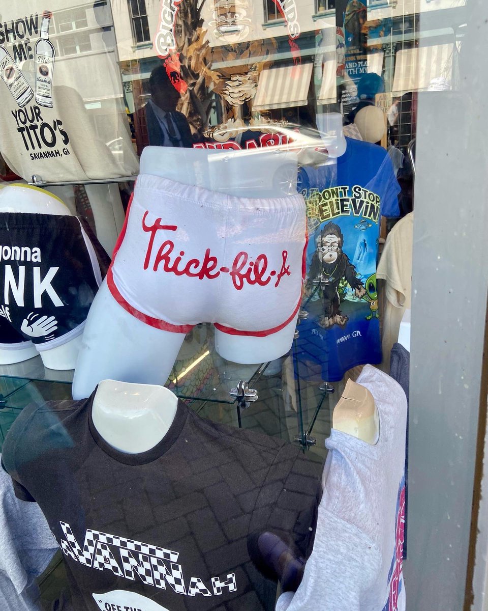 another Savannah photo dump 😊