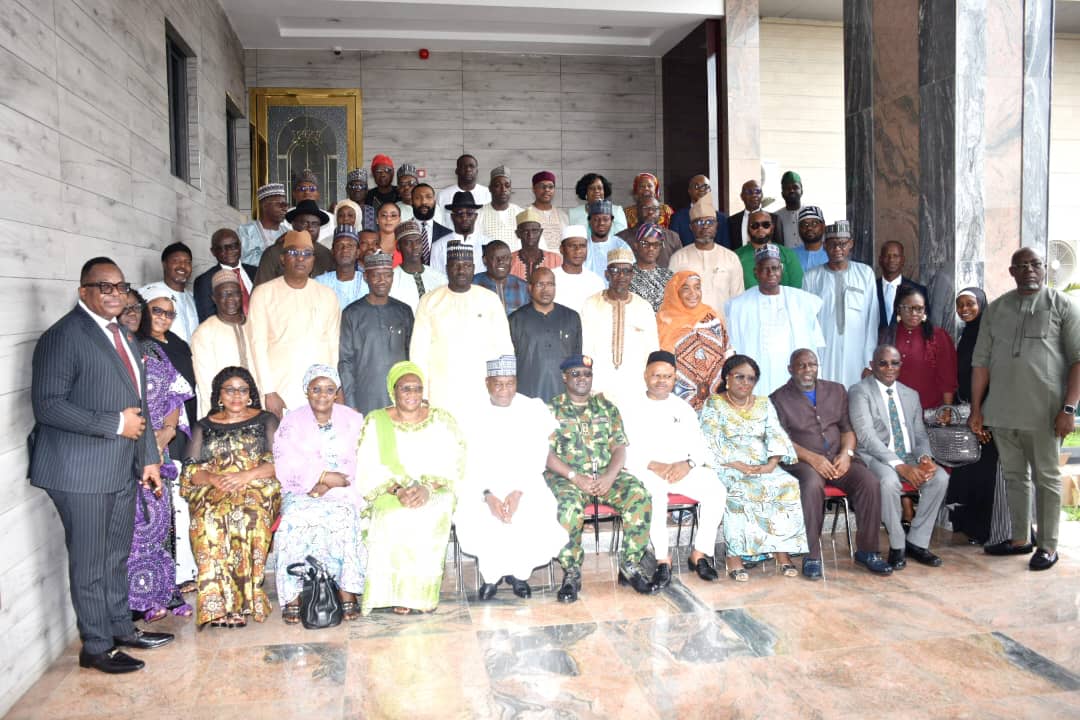 officialnyscng's tweet photo. NYSC Seeks Stakeholders' Support For Scheme's Operations 
https://t.co/loPVjRerwD https://t.co/TOe9snuLvJ