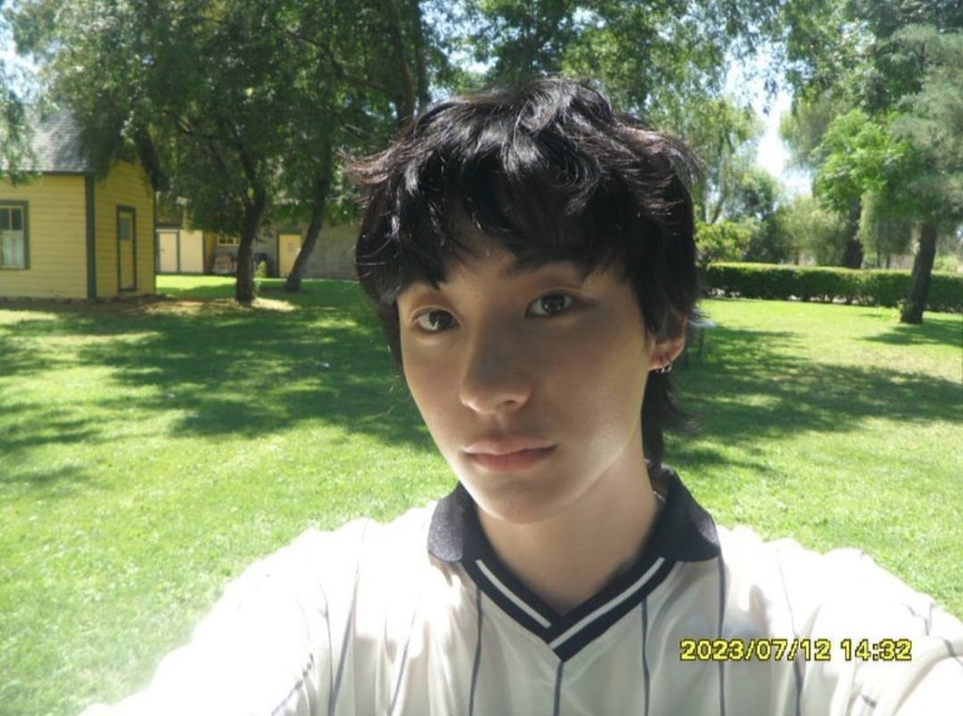 ADIOHUNTER's tweet photo. ㅤㅤㅤㅤ
ㅤㅤㅤㅤ
ㅤhi do u have games on your phone
ㅤㅤㅤㅤ
ㅤㅤㅤㅤ https://t.co/eKLoFRuBIa