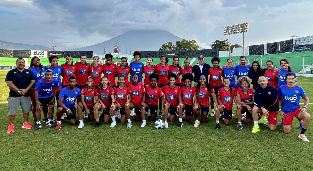 ¡LA PREVIA ⚽️!

Esta noche la selección femenina #PanamáMayor 🇵🇦 arranca su camino a la <a href="/GoldCup/">Gold Cup</a> 🏆 y aquí le dejamos todos los detalles de su debut 🆚 Guatemala 🇬🇹.

Nota 📝 ➡️ bit.ly/3LvroUm

#TodasSomosPanamá 🙌🏽