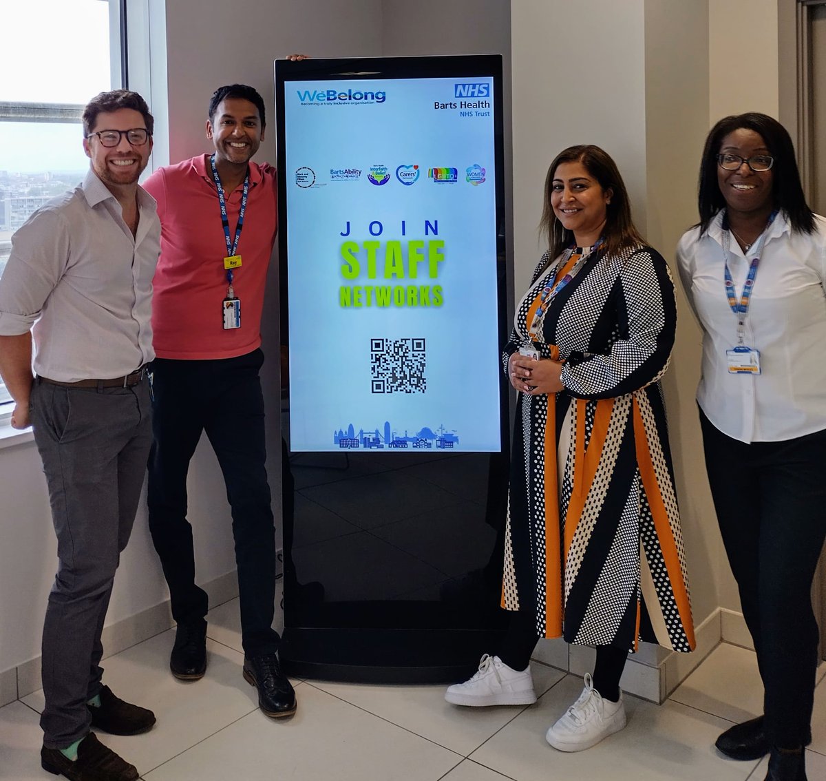 Wellbeing for Staff at RLH & MEH (@rlhwellbeing) on Twitter photo Staff Network Cafรฉ - Great opportunity today at RLH to meet our wonderful network leads, colleagues & allies #BHWellbeing for our people @RoyalLondonHosp <a href="/BartsLGBT_Group/">LGBTQ+ @ Barts Health NHS Trust</a> <a href="/BartsAbility/">BartsAbility</a> <a href="/NeilAshman9/">Neil Ashman</a> <a href="/Ushert/">Tarn Usher ๐</a> Staff Network Cafรฉ - Great opportunity today at RLH to meet our wonderful network leads, colleagues & allies #BHWellbeing for our people @RoyalLondonHosp <a href="/BartsLGBT_Group/">LGBTQ+ @ Barts Health NHS Trust</a> <a href="/BartsAbility/">BartsAbility</a> <a href="/NeilAshman9/">Neil Ashman</a> <a href="/Ushert/">Tarn Usher ๐</a>
