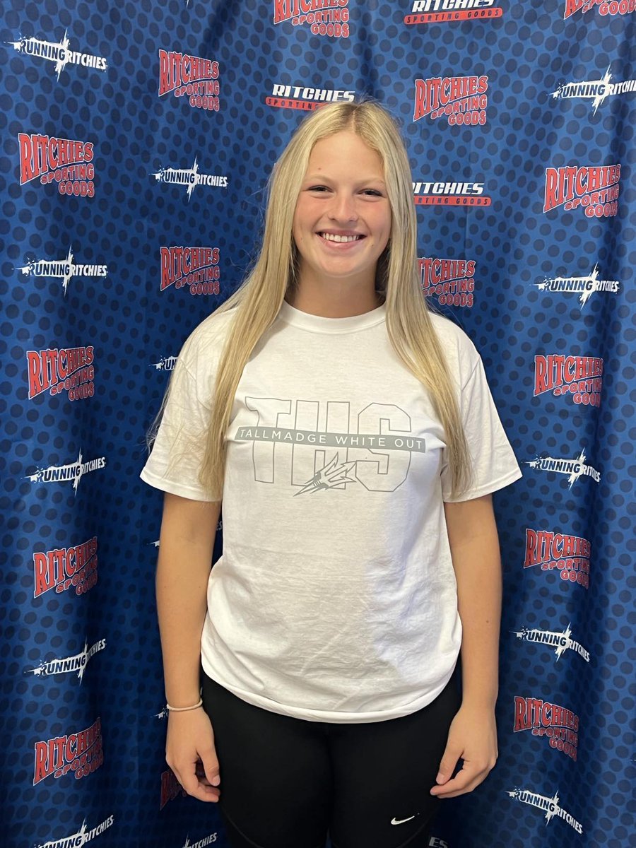 Did you get your White Out tee for the game against Kent Roosevelt on Oct. 13? Don't see your size? Come to the counter and we'll press your shirt on the spot!! 🔥

#onlyatritchies #ritchiessports #ritchiessportinggoods #runningritchies #tallmadge #shopsmall #shoplocal