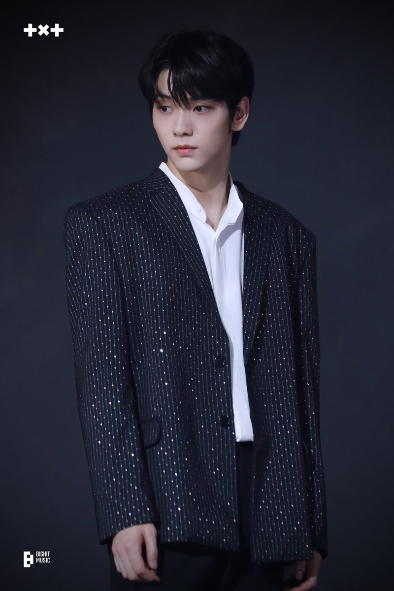 soobinparaguay's tweet photo. 📸 | IMÁGENES
#SOOBIN - 'Back for More (with Anitta)' MV Photo Sketch
#SOOBIN #수빈 #4thGenLeader #TOMORROW_X_TOGETHER
#TheNameChapter #FREEFALL
#TXT #BackforMore @txt_bighit https://t.co/dFP2CaisFW