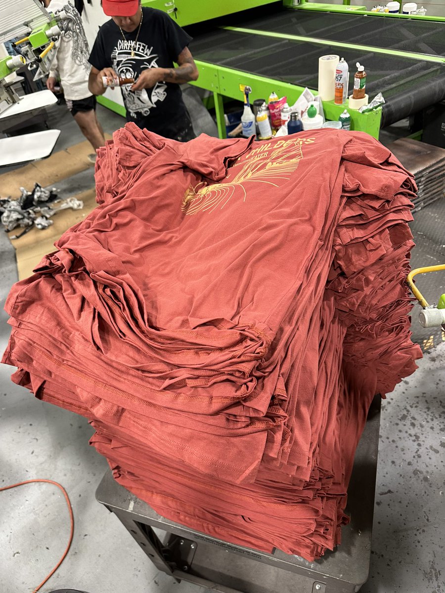 scotttatwood's tweet photo. Tyler Childers merch hot off our presses 😤😤 https://t.co/tib92U0PTa