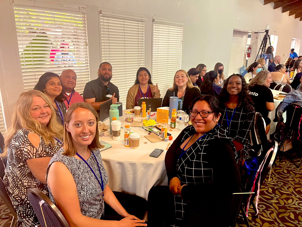 TheWhighamites's tweet photo. Day 1 of the community schools summit at #destinationoside https://t.co/g3TvRcBbzC