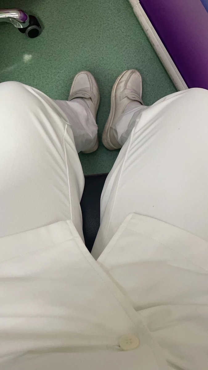 mitan710's tweet photo. 护士老婆的臭脚臭鞋 https://t.co/eO0X4VQnvv