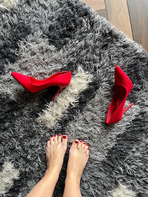 Those feet r just so perfect  @rtfindom_feet @rt_feet @FeetRT_Slave @VIPFeetOnly @rtfindom_feet https://t<a class="tags" target="_blank" title="On Twitter" href="/?out=eyJ0eXAiOiJKV1QiLCJhbGciOiJIUzUxMiJ9.eyJpYXQiOjE3MjUxMjQ5ODksImlzcyI6InR3cG9ybnN0YXJzLmNvbSIsIm5iZiI6MTcyNTEyNDk4OSwiZXhwIjoxNzU2NjYwOTg5LCJyZWRpcmVjdF91cmwiOiJodHRwczovL3R3aXR0ZXIuY29tL3J0ZmluZG9tX2ZlZXQifQ.NKaJWcFM5T_nrZp2Qn3oGuGixtdx1C9qkBpZFDejakry5ZqagE0p3jji9IZQp_Ckq3_2fH6MW0XeIxqxenVy-w">@rtfindom_feet</a><a class="tags" href="/tag/rt_feet">@rt_feet</a><a href="/tag/femdom"class="tags"><span>#femdom</span></a><a href="/tag/highheels"class="tags"><span>#highheels</span></a><a href="/tag/feet"class="tags"><span>#feet</span></a>