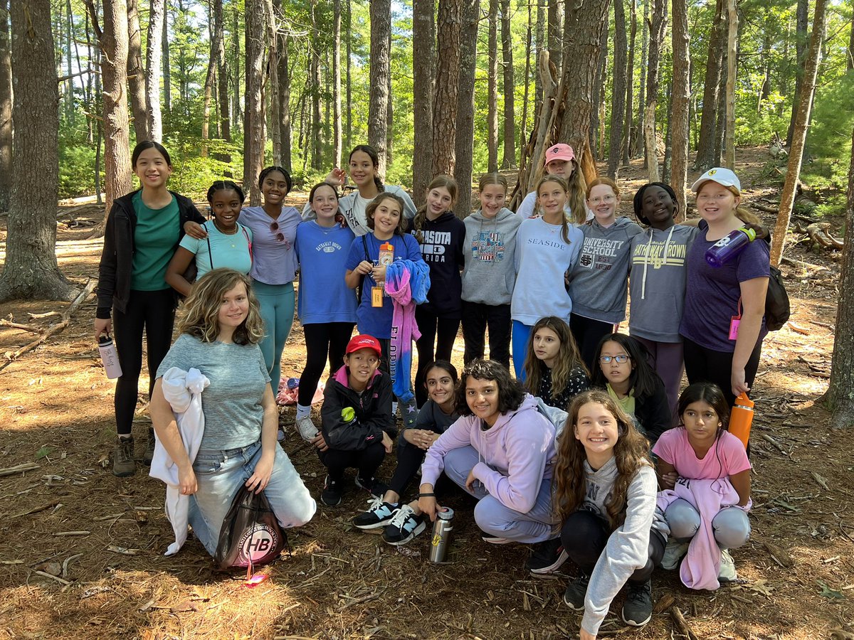 HB7CapeCod's tweet image. Fantastic forts! Group 1 spent a fun morning in the woods 🪵