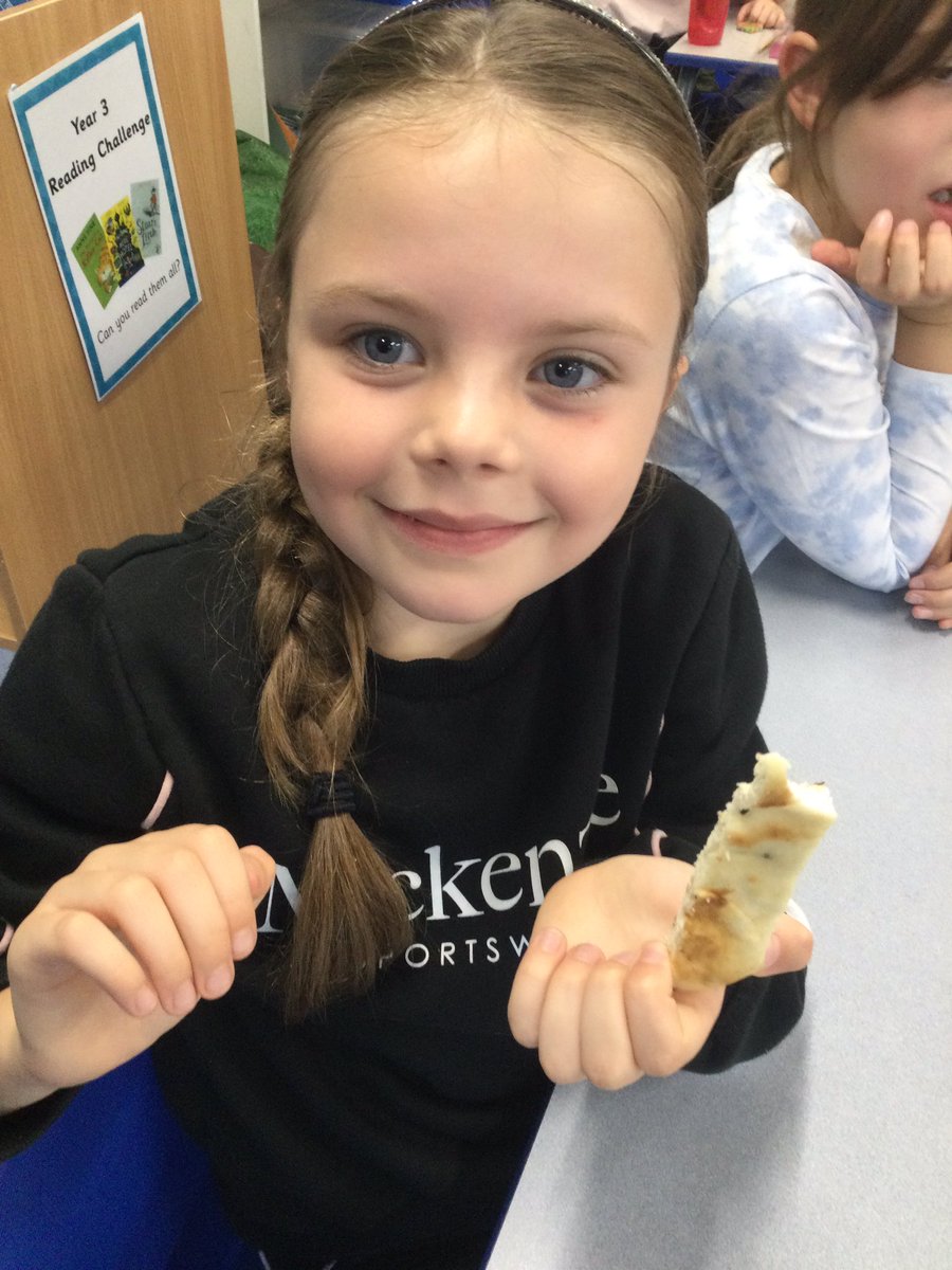 CCCRPrimary's tweet image. And to cap it all off Year 3 challenged ourselves to trying some new foods whilst learning about harvest! Lots of us found new favourites! #challengeweek #harvest #CCCRRE 2/2