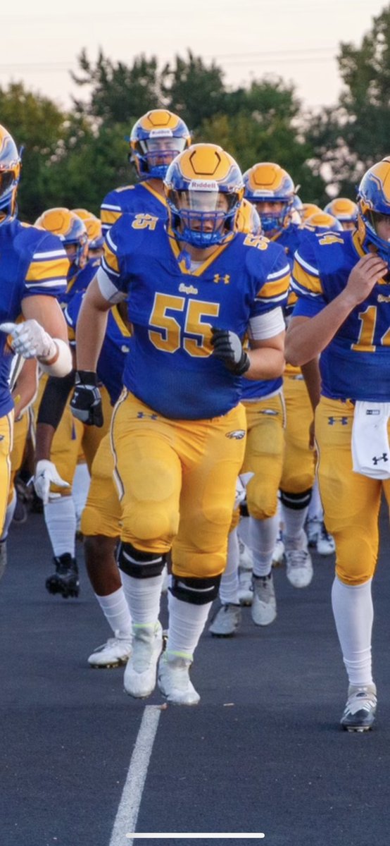 2024 OL Zach Barrett will take an unofficial visit to Illinois.
(September 23rd, 2023)
#famILLy #ILL🟠🔵