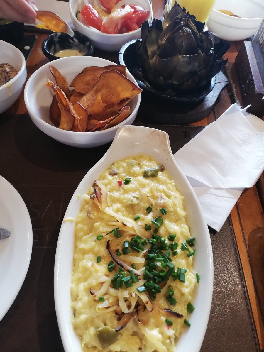 Ella_de_mundo's tweet photo. Voy a volver con 10 kg más.
#Noquierovolver https://t.co/ESMEsF2XAB