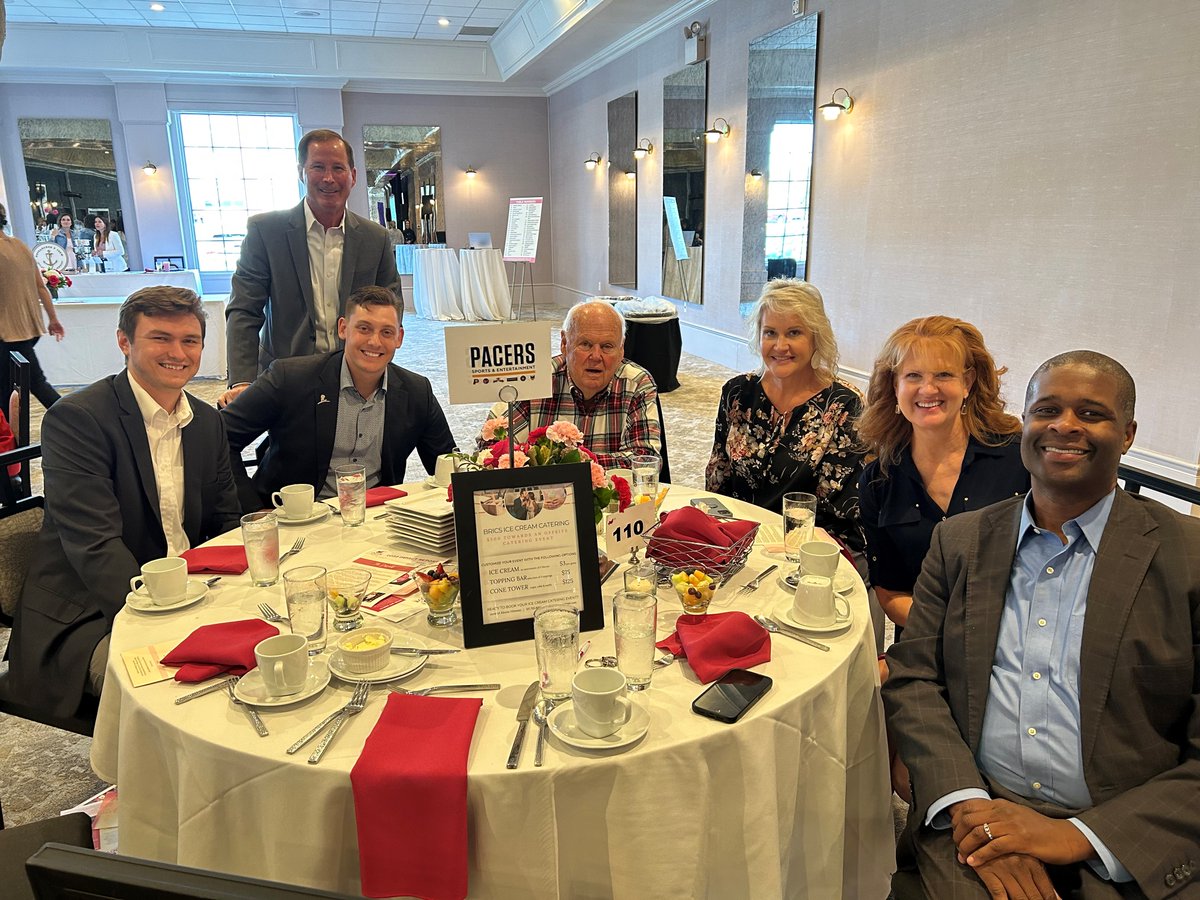 doverecovery's tweet image. The live auction is officially underway, and two of the items went to the @Pacers. They are the lucky winners of a BRICS ice cream party and a 3-hour baking class with Macaron Bar Indianapolis. These funds will immensely support our programming! Thank you for your support!