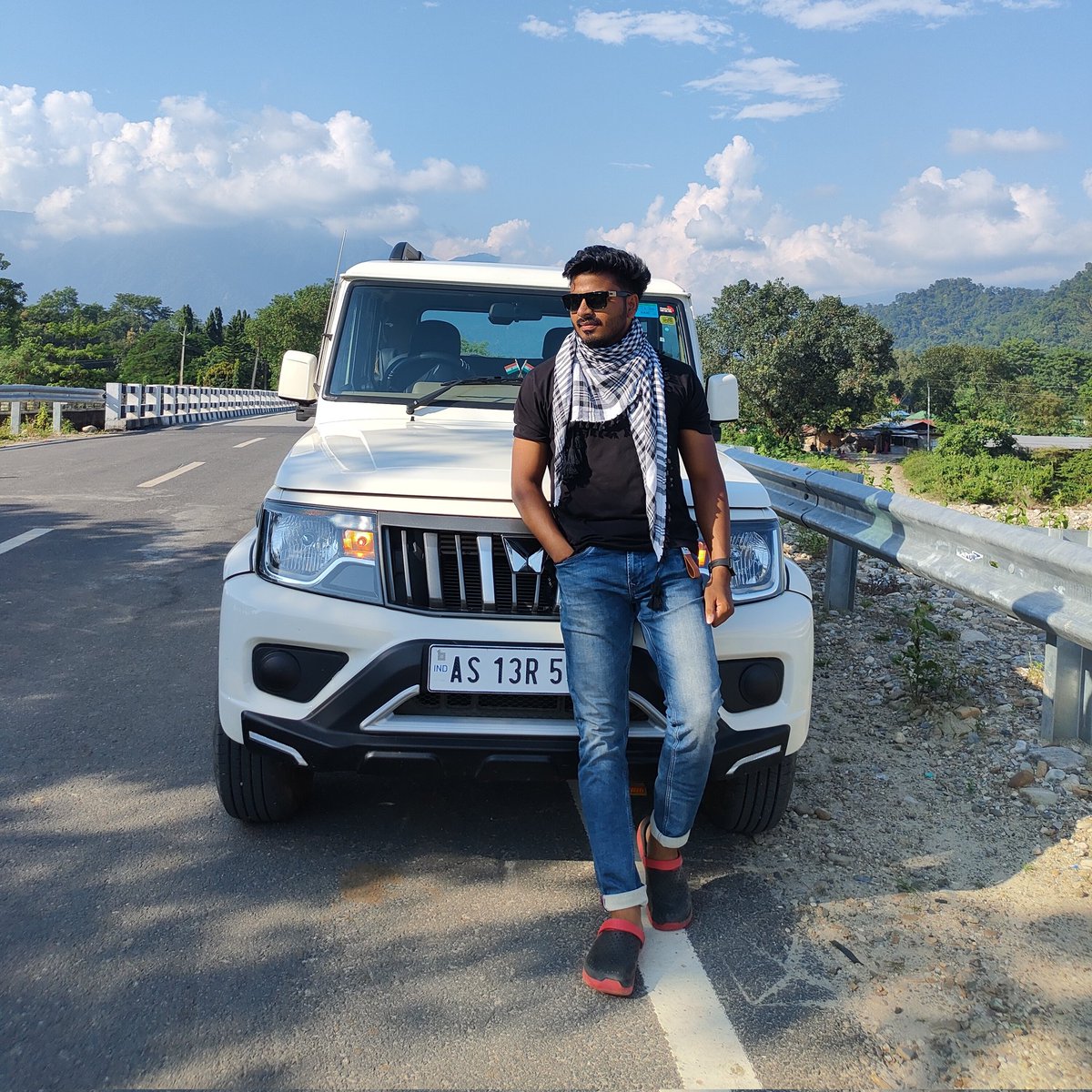 SDHIndia01's tweet photo. #NewProfilePic https://t.co/4DOyqhzNv2