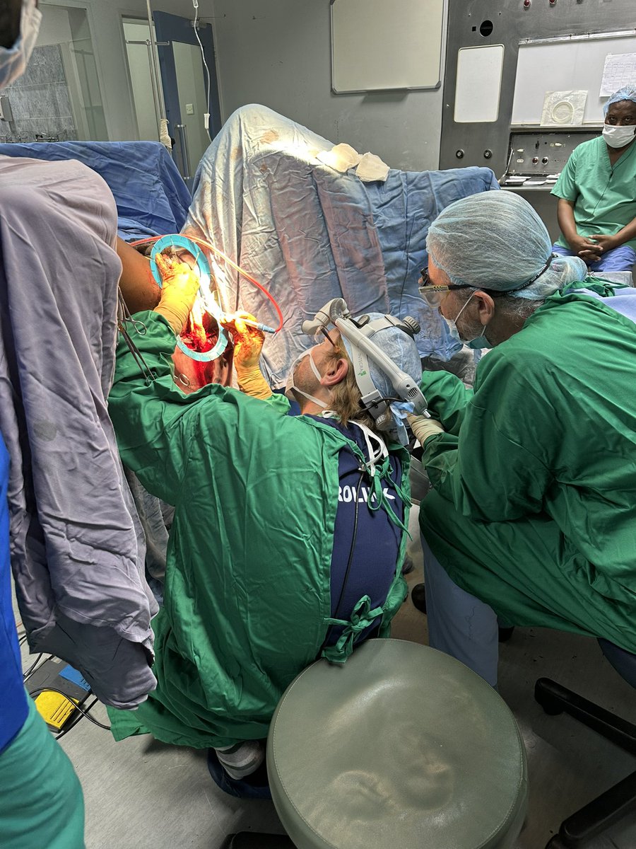 Back in #Lusaka for 1week of posterior #urethroplasty with my good friend Nenad Spasojevič. <a href="/lee_c_zhao/">Lee Zhao</a> <a href="/UroRecon/">Dmitriy Nikolavsky</a> the future is definitely robotic. My back is killing me now! Think I’ve missed the boat w/ learning robotics 😕. I’ll do fistulae in an awkward, open, out of date way