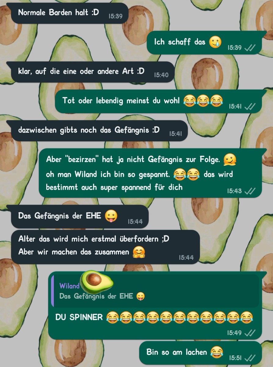 vermutlich_kyra's tweet photo. Ich bin so dankbar, dass mit Mathias auch seine Freunde in mein Leben gekommen sind. https://t.co/RbjbbWoppN
