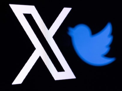 Techxtv's tweet photo. إيلون ماسك يخطط لفرض رسوم إشتراك شهرية على جميع مستخدمي تطبيق X / تويتر سابقاً، وبالتالي جعله منصة مدفوعة بالكامل وذلك بهدف الحد من الحسابات الوهمية، https://t.co/U0WKgiy8hJ