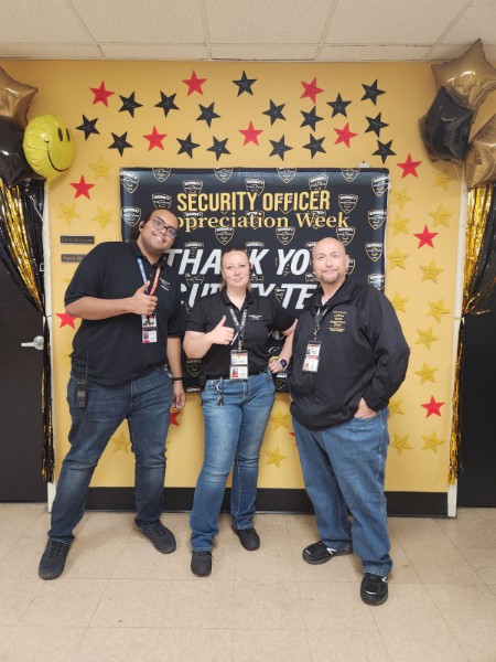 HollywoodSTL's tweet photo. Happy #SecurityOfficerAppreciationWeek! ๐ Join us in celebrating the dedicated efforts of our incredible team. Comment below "๐" to show our team some support. https://t.co/rpfVSv4AE1