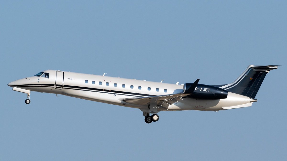 LebanonJets's tweet photo. #DAJET of AirHamburg Private Jets started the day in #Ibiza then #Rimini now to #Beirut and after midnight to #Cairo https://t.co/n8RRTXCawK