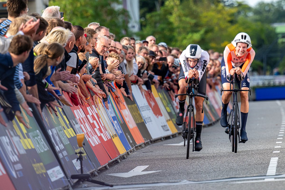 ProvDrenthe's tweet photo. De eerste dag van het EK Wielrennen in Drenthe zit erop! De eerste renners maakten kennis met Drenthe! @EKwielrennen23  #drenthe2023 #EKwielrennen #opfietse 📸 @MarcelJdeJong https://t.co/O7jvE0xJgu