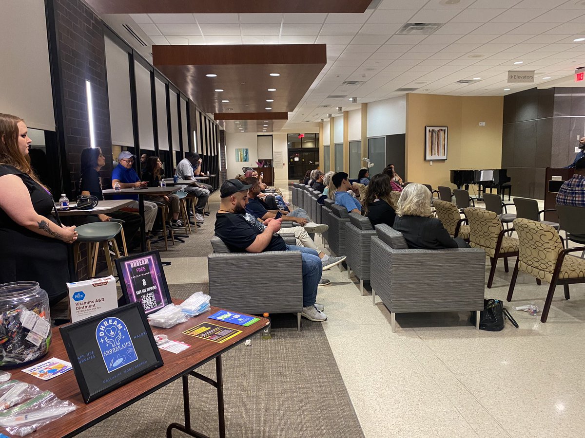 DFWharmredux's tweet photo. What an amazing event last night was. Thank you to all of those who came out and participated. Big shout out to @mantrarecovery @weareshatterproof and @advanceddallas for coming together for this amazing collaboration. https://t.co/pDK6q5GHzW