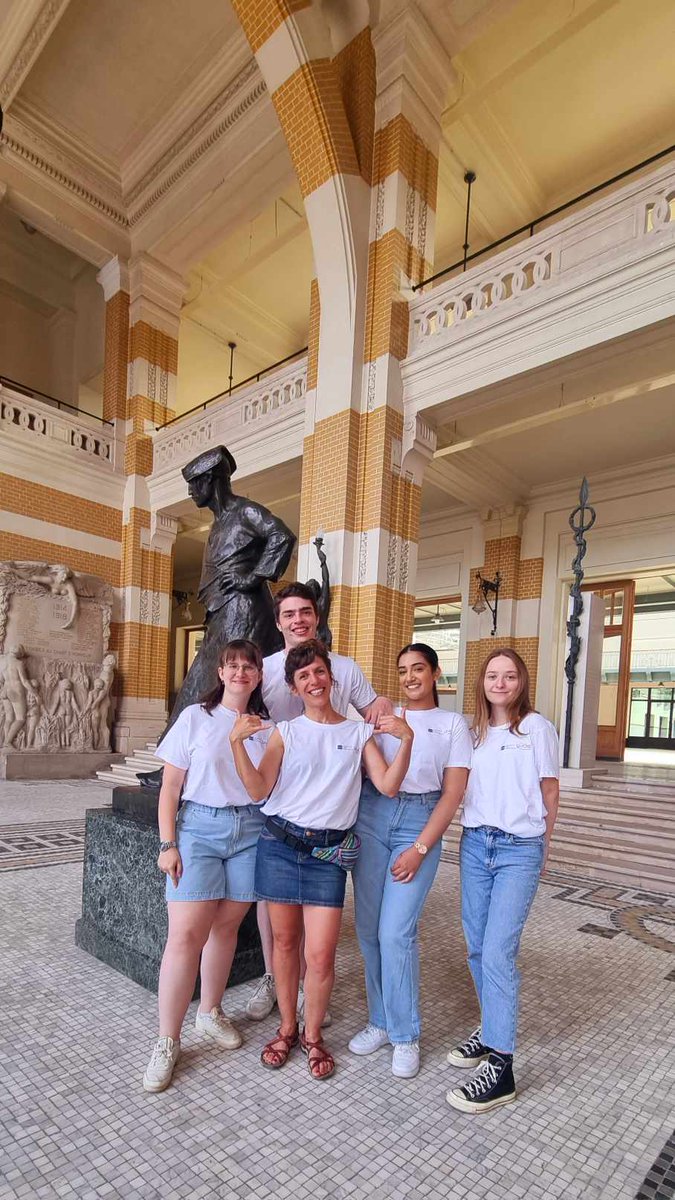 CampusUCharleroi (@charleroi_u) on Twitter photo 🎬 Clap de fin pour la semaine d'accueil des nouveaux et nouvelles étudiant·es des enseignements conjoints ULB-UMONS et de la FWEG UMONS au sein du CampusUCharleroi fraîchement rénové !
Merci à vous tou·te·s pour cette super semaine et bonne rentrée 📚
<a href="/ULBruxelles/">Université libre de Bruxelles</a> @umons 🎬 Clap de fin pour la semaine d'accueil des nouveaux et nouvelles étudiant·es des enseignements conjoints ULB-UMONS et de la FWEG UMONS au sein du CampusUCharleroi fraîchement rénové !
Merci à vous tou·te·s pour cette super semaine et bonne rentrée 📚
<a href="/ULBruxelles/">Université libre de Bruxelles</a> @umons