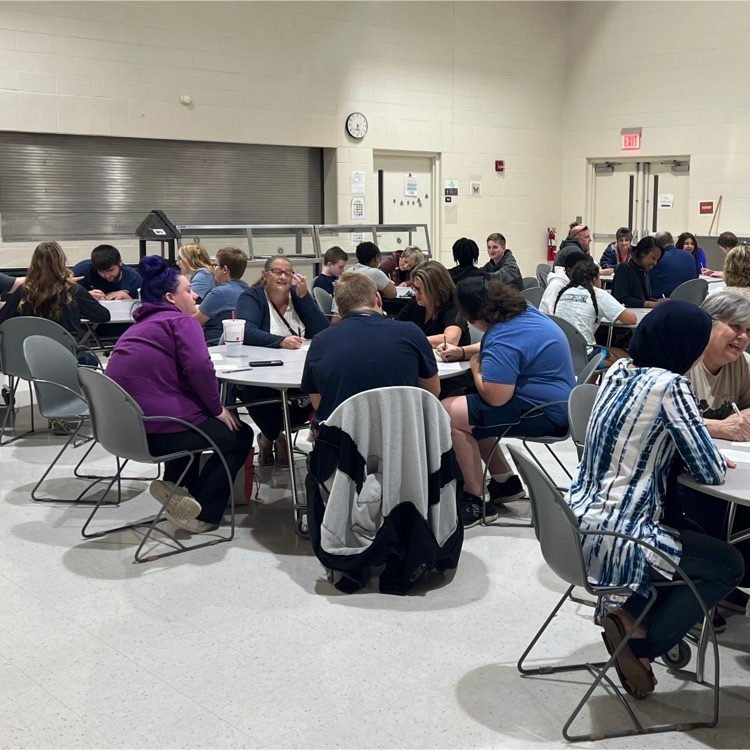 SaginawISD's tweet photo. Denny Wickham welcomed her incoming Sophomore Delta Project students and parents yesterday evening! #DeltaProject #SaginawISD #STW https://t.co/En97FWMzjn