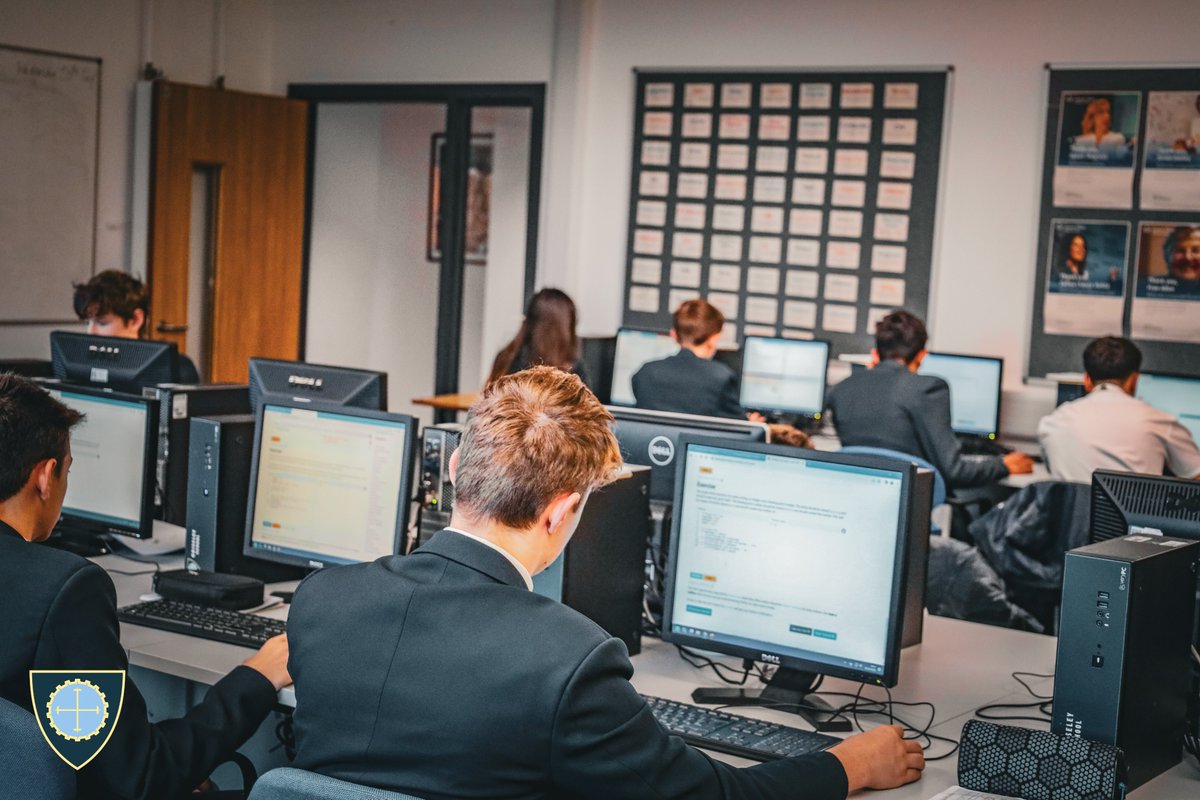 guiseleyschool's tweet photo. Happy #NationalCodeWeek from Guiseley School!
We have been covering AI and its impact on the digital space, going forward we will be discussing computer ethics and how computing professionals should make decisions regarding professional and social conduct 💻
@codingweek https://t.co/RsMfPCj4kb