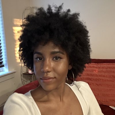 Chic_Nerd87's tweet photo. #NewProfilePic https://t.co/M3fijeJBco
