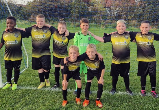 HME are pleased to announce that we are again sponsoring the away strip of Westerhope United FC Juniors, Under 10 Whites.
The lads managed to reach the League Cup semi-final last season &amp; hope to go a step further this time around! We wish them all the best for the new season⚽️🏆