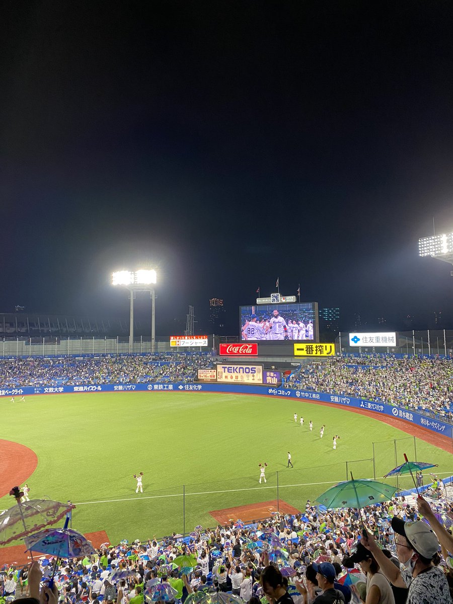 ta_tara_'s tweet photo. 久しぶりに来たらサヨナラ勝ちした！ https://t.co/Hdr87DBhfr