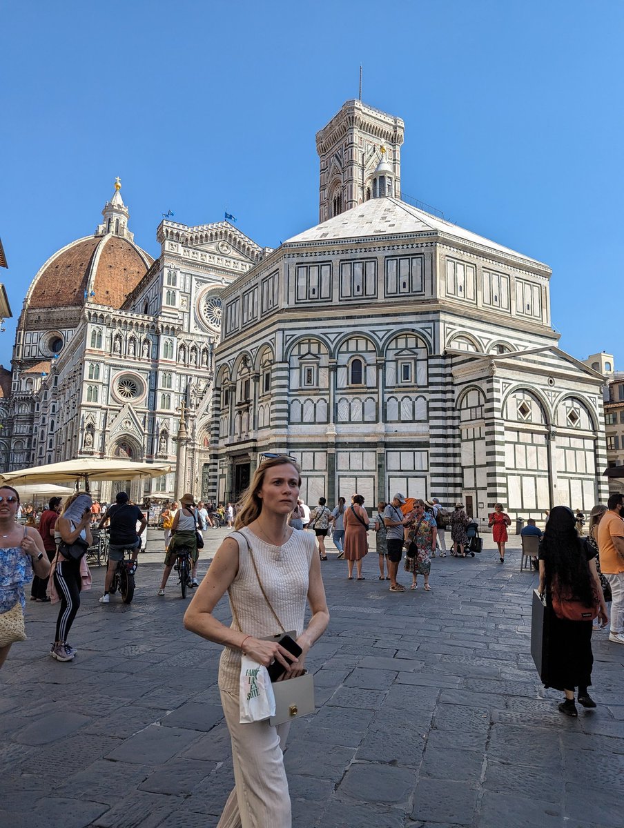 Steph🎨 tweet media