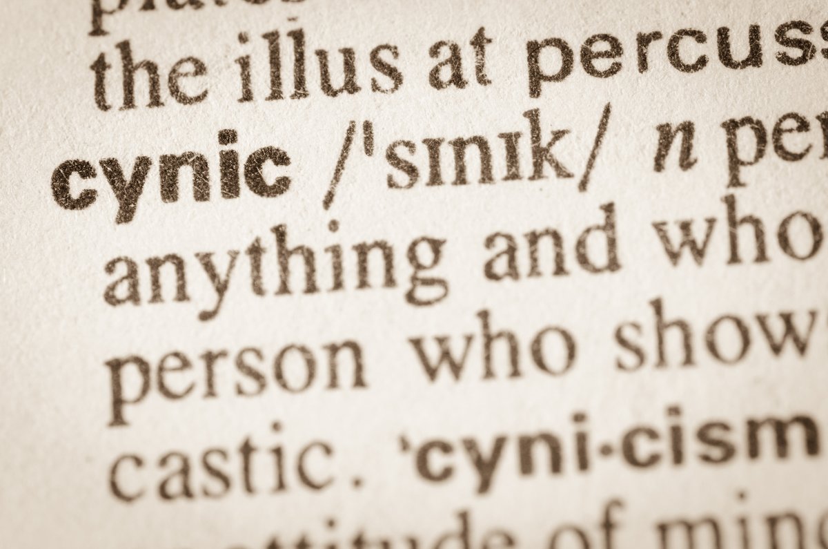 🤔 Studies: Cynics aren't smarter (they are actually the opposite)

- Studies debunk the common belief that cynics are more competent.
- Data from 200,000 individuals across 30 countries supports this conclusion.
- Cynicism is not an accurate measure of intelligence or