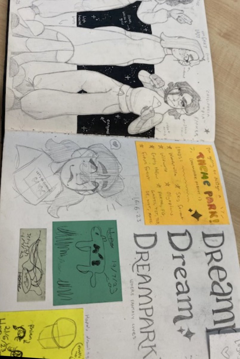 🤩 It’s great to see some of our GCSE students have been continuing their creativity at home during the summer holidays!👏🏼

#GCSEArt #extracurricular #teamcreative #artanddesign #hardwork #passion #art #GCSE