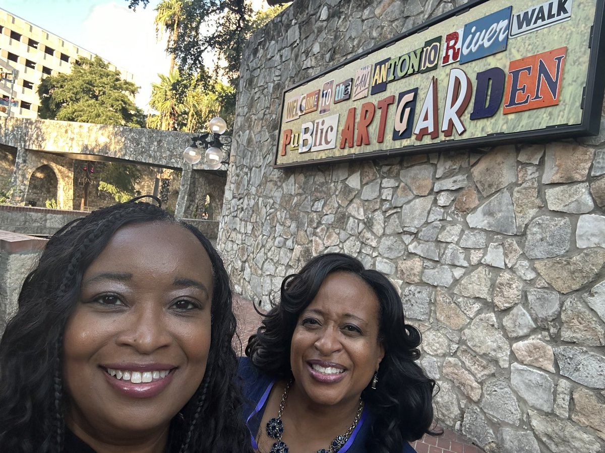 AnnHC_Champ4All's tweet photo. Day 2️⃣b in San Antonio, TX: 
1. Collaborated w/ 2 of @DEDeptofEd Associate Secretaries (#EdExel’s &amp; Workforce Support on the left &amp; Academic Support in the middle)
2. Visited the riverfront art 🎨 garden &amp; The Alamo w/ Tiffany  
3. Took in the amazing light show history w/ Amy https://t.co/tI8CftfmOV