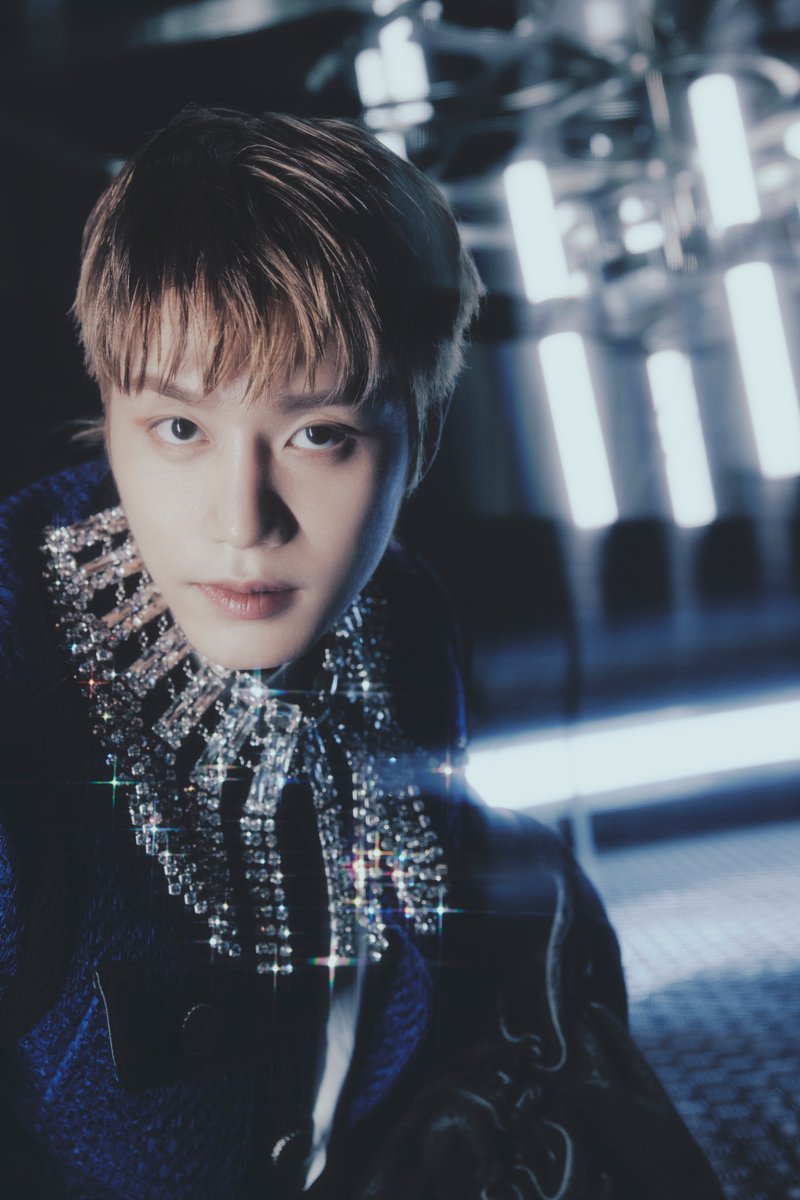 NCTsmtown_127's tweet photo. ‘Fact Check’ Chandelier ver.
#TAEIL

【Fact Check - The 5th Album】
➫ 2023.10.06 1PM (KST)

💿Pre-save&amp;add
https://t.co/FGkcm3BrMz

#NCT127 #FactCheck #不可思議
#NCT127_FactCheck
#NCT127_FactCheck_불가사의
#FactCheck_불가사의_不可思議 https://t.co/4G4lOp0uJv