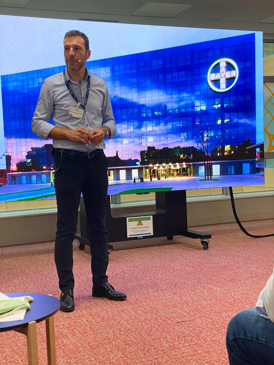 FEMAC_CAT's tweet photo. Avui assistim al #DemoDay ubicat al #LifeHubBcn de @Bayer4CropsES , on coneixerem a projectes d’onze #startups del sector agroalimentari. https://t.co/rLvBWgZXqb