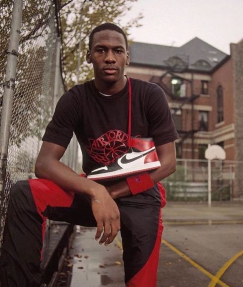 EP #103 Blog

Sneakers: Inside the Revolution of Michael Jordan’s Shoes

Dive into the captivating world of sneaker culture!

Read here⬇️
afterschoolspecialpodcast.com/sneaker-cultur…